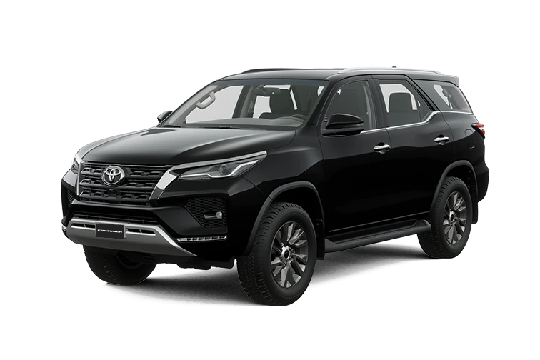yokomotor-toyota-fortuner-2-8-diesel-attitude-black-1
