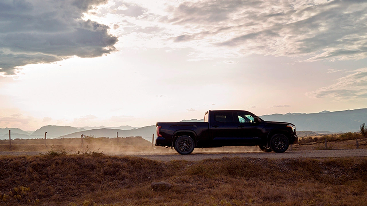 yokomotor-toyota-tundra-exterior-02
