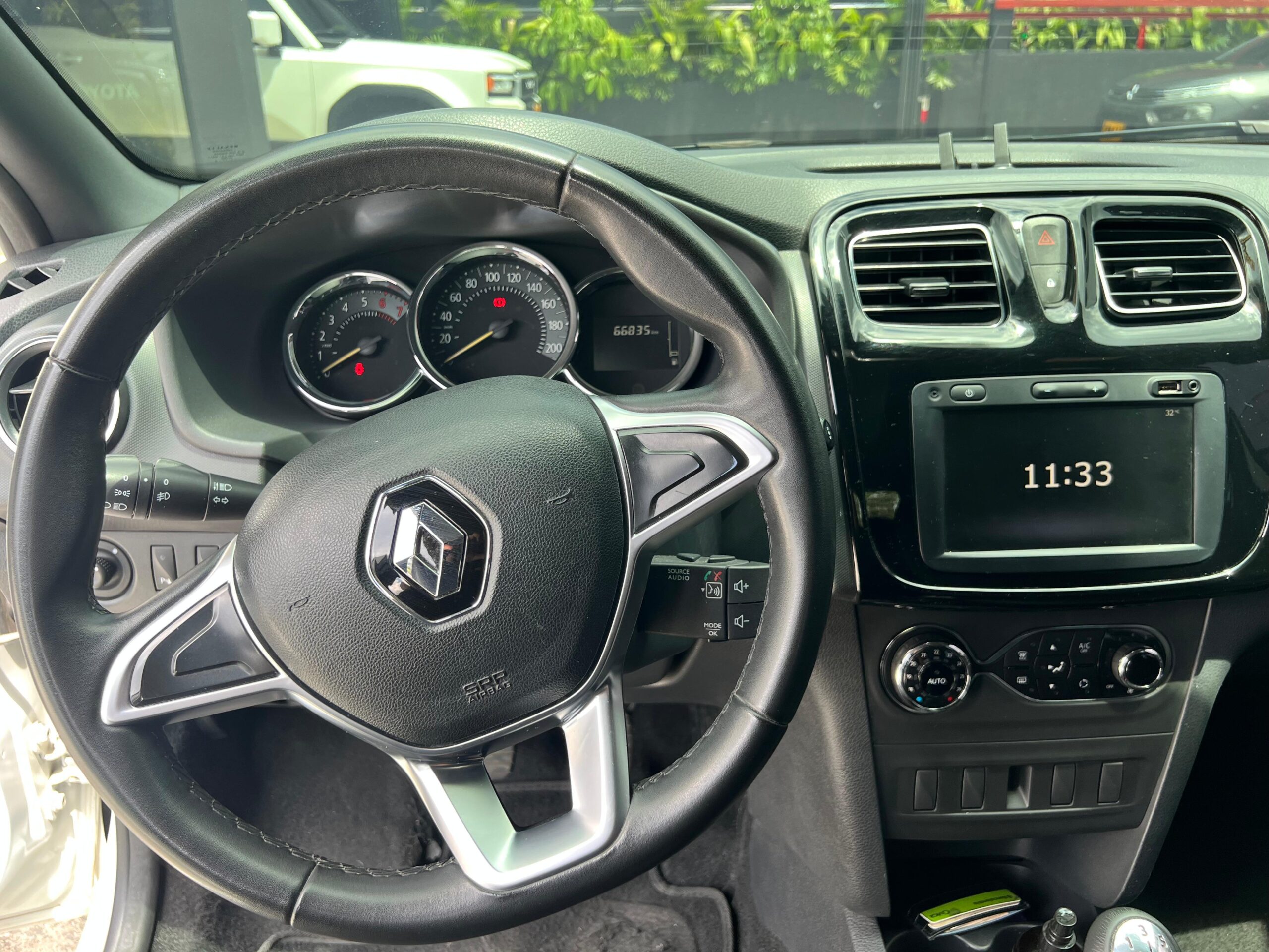 Imagen de WhatsApp 2025-10-24 a las 12.02.39_049fa642