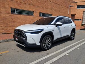 TOYOTA COROLLA CROSS SEG HIBRIDA 2023