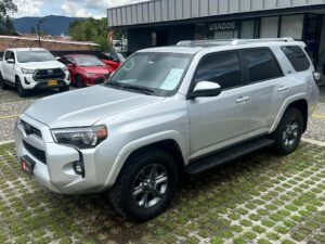 TOYOTA 4 RUNNER SR5 BLINDAJE 2+ 2022