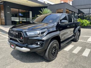 TOYOTA HILUX GR-S 2.8 DIESEL 2024