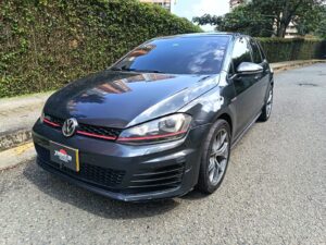 VOLKSWAGEN GOLF GTI 2015