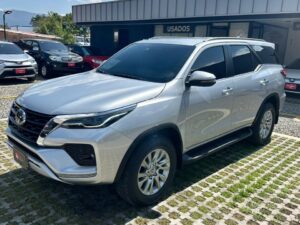 TOYOTA FORTUNER SRV 2.8 DIESEL 2026