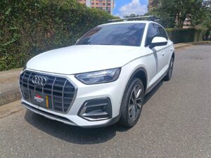 AUDI Q5 45TFSI QUATRO ADVANCE HIBRIDO 2021