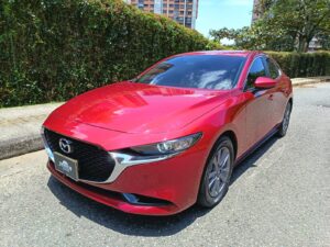 MAZDA 3 TOURING HIBRIDO SEDAN 2024
