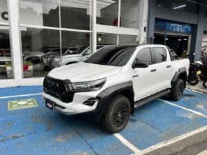 TOYOTA HILUX GR-S 2.8  DIESEL 2025