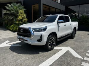 TOYOTA HILUX 2.8 DIESEL SRX 2024