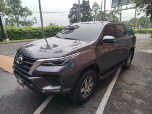 Toyota Fortuner SR 2.7l 4x2 Gasolina 2022