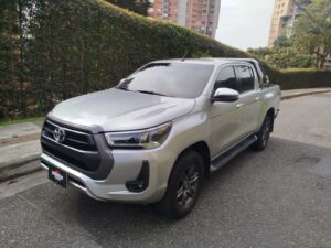 TOYOTA HILUX 2.4 Diesel 4X4 AT 2022