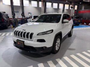 Jeep Cherokee 3.2 Limited