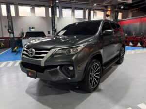Toyota Fortuner 2.4 Street At 7As