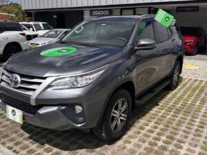 TOYOTA FORTUNER SW4 STREET 2.4L DSL 4X2 5P 7PSJ