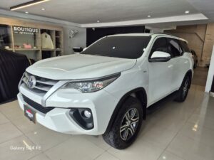 Toyota Fortuner 2.7L 4X2 At 2020