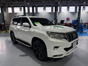 TOYOTA PRADO TXL 4.0 GSL 4x4 AUTO 2024 37.546 SUPER BLANCO