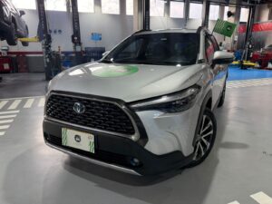 TOYOTA COROLLA CROSS - SEG HEV 2022 47.791 PLATA
