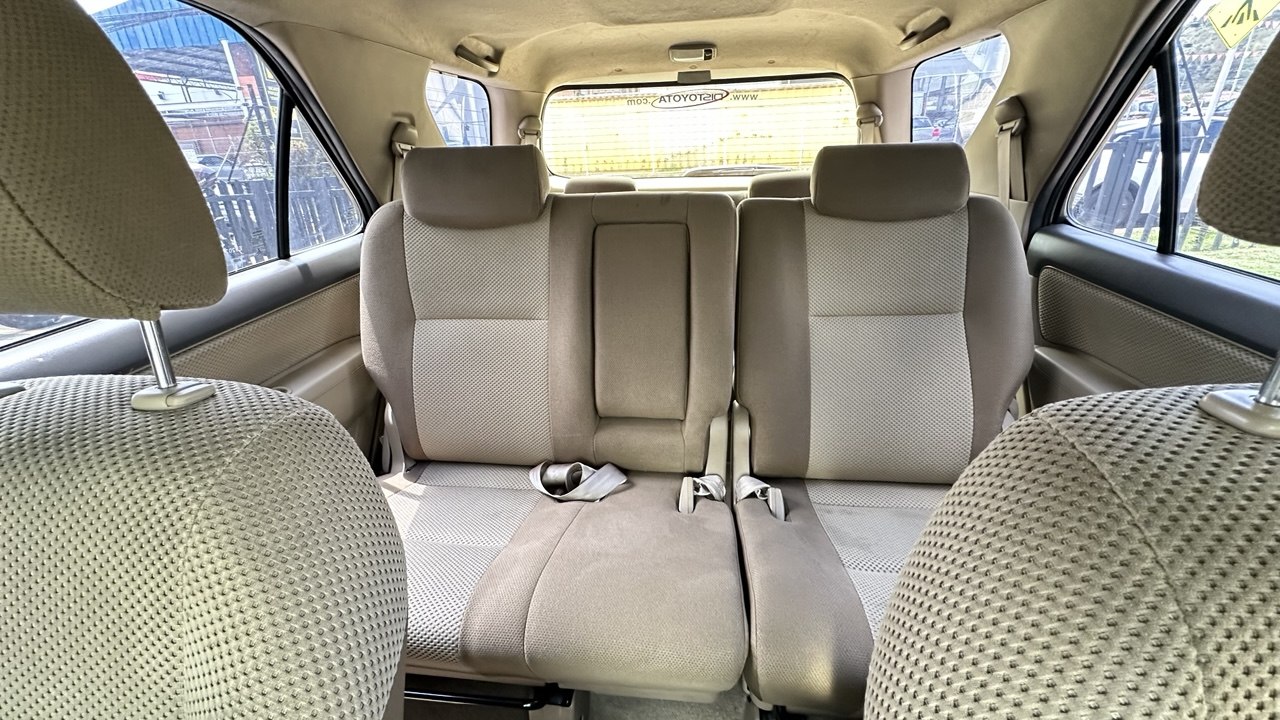 TOYOTA FORTUNER SR5 2.7L GSL 4X2 5P 7PSJ MECANICO 2014