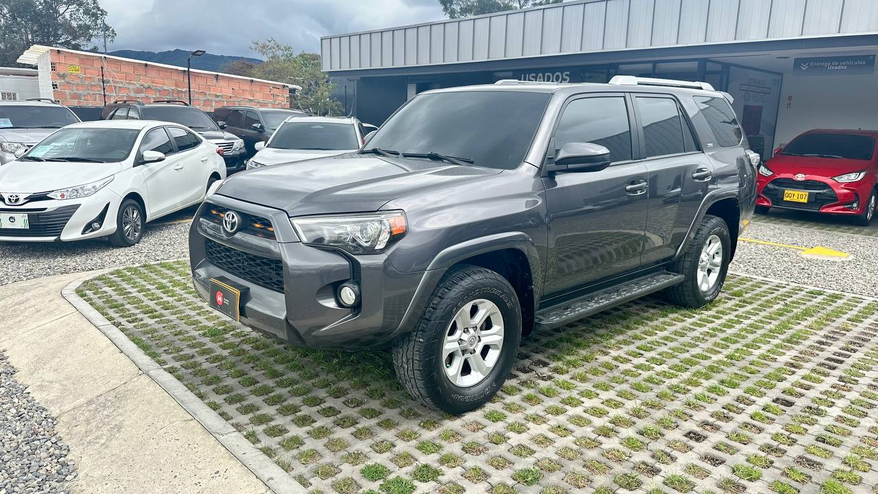 TOYOTA 4RUNNER SR5 4.0L GSL 4X4 5P 7PSJ 2017