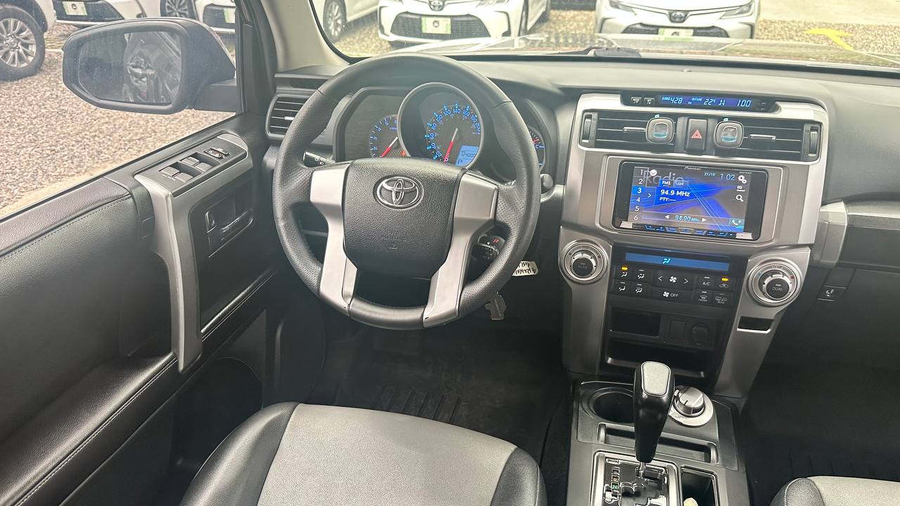 TOYOTA 4RUNNER SR5 4.0L GSL 4X4 5P 7PSJ 2017