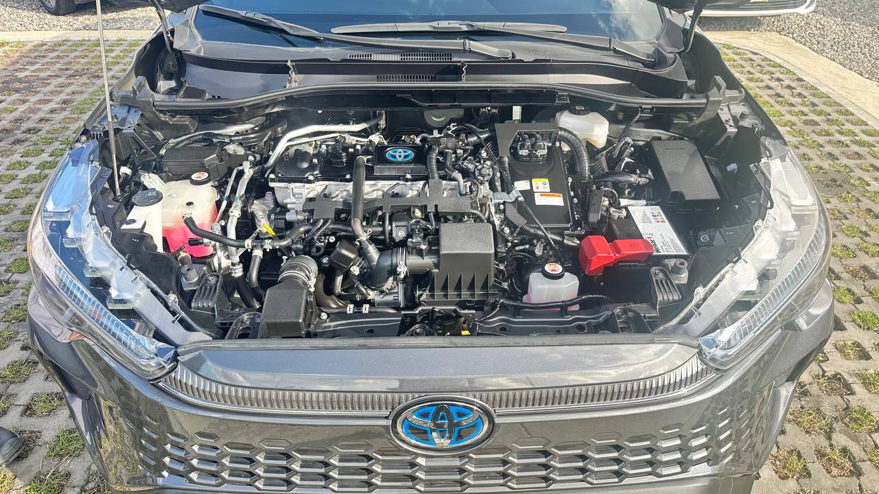 TOYOTA COROLLA CROSS SEG 1.8L HIBRIDO 4X2 5P 5PSJ 2025