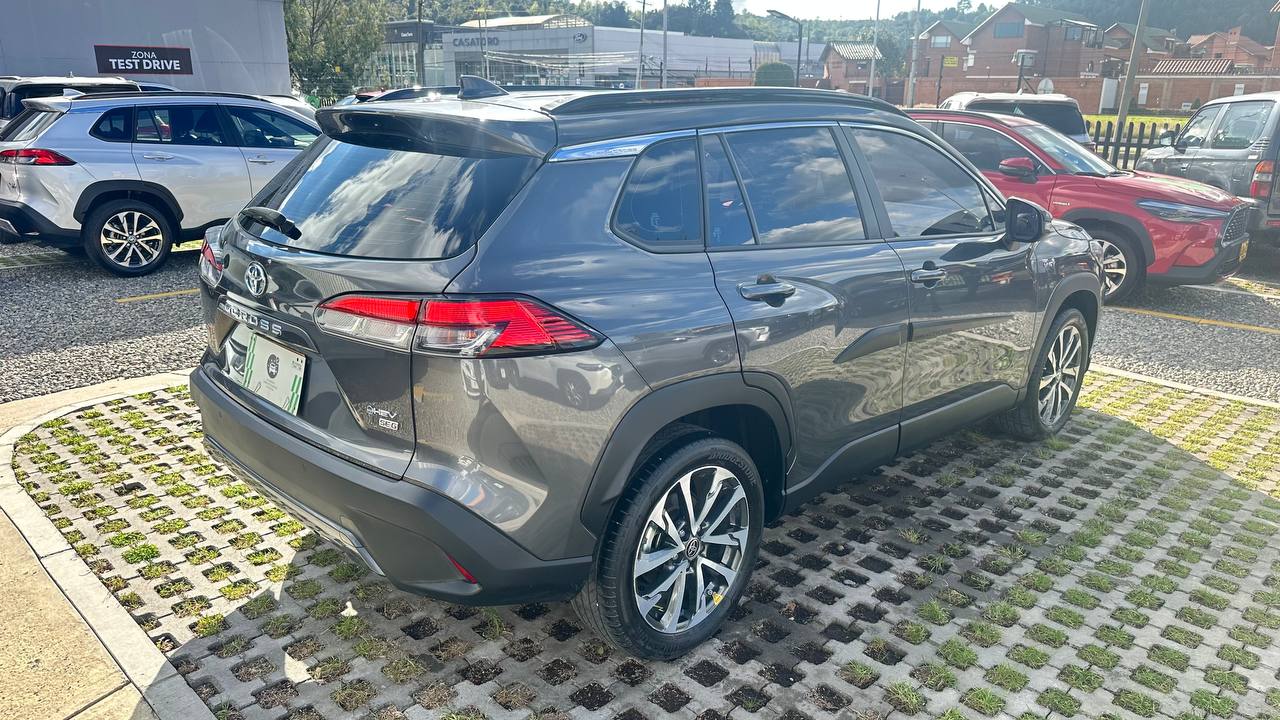 TOYOTA COROLLA CROSS SEG 1.8L HIBRIDO 4X2 5P 5PSJ 2025