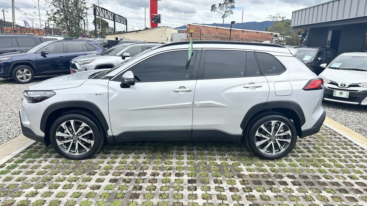 TOYOTA COROLLA CROSS SEG 1.8L HIBRIDO 4X2 5P 5PSJ 2026