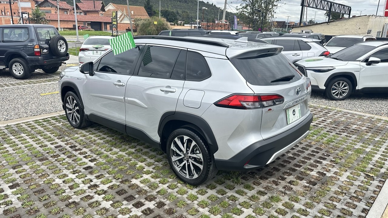 TOYOTA COROLLA CROSS SEG 1.8L HIBRIDO 4X2 5P 5PSJ 2026