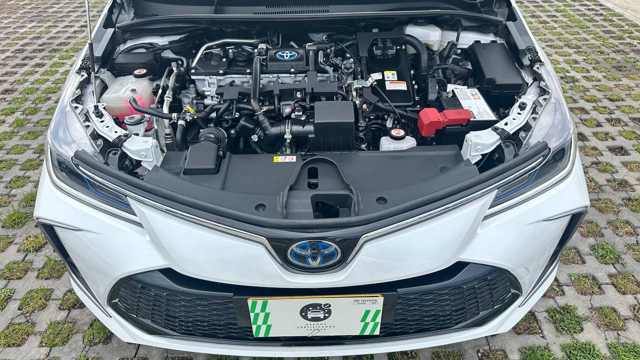 TOYOTA COROLLA SEG SEDAN 1.8L AUT 4X2 4P 5PSJ 2024