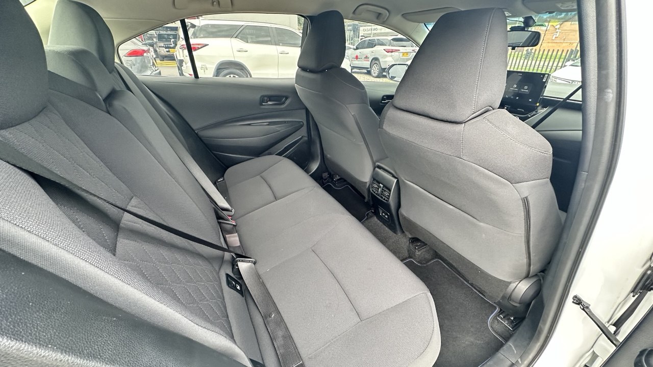 TOYOTA COROLLA XLI SEDAN 1.8L AUT 4X2 4P 5PSJ 2025
