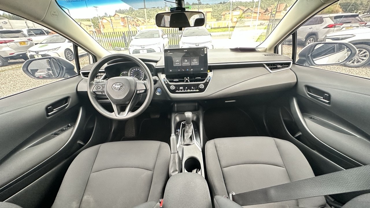 TOYOTA COROLLA XLI SEDAN 1.8L AUT 4X2 4P 5PSJ 2025