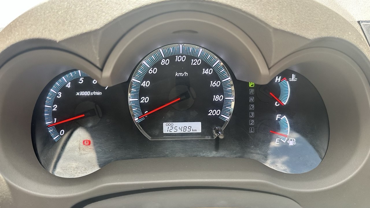TOYOTA FORTUNER SR5 STREET 2.7L GSL 4X2 5P 7PSJ 2012