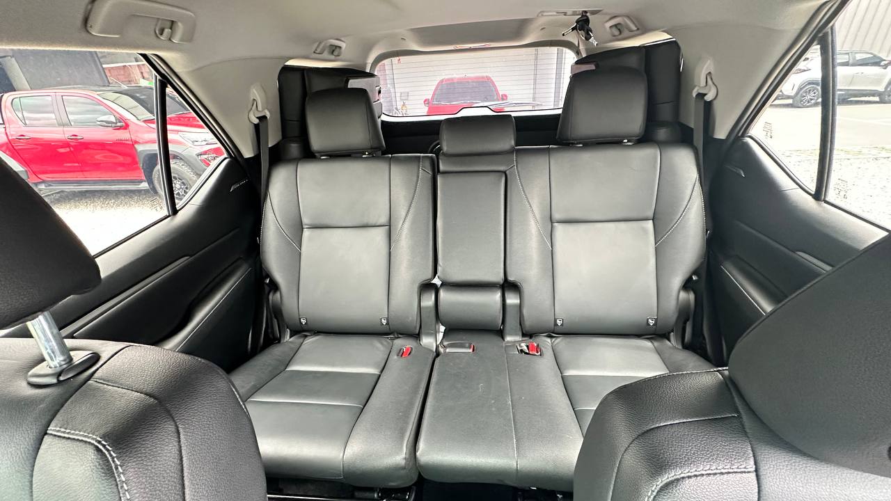 TOYOTA FORTUNER SRV 2.7L GSL 4X2 5P 7PSJ 2023