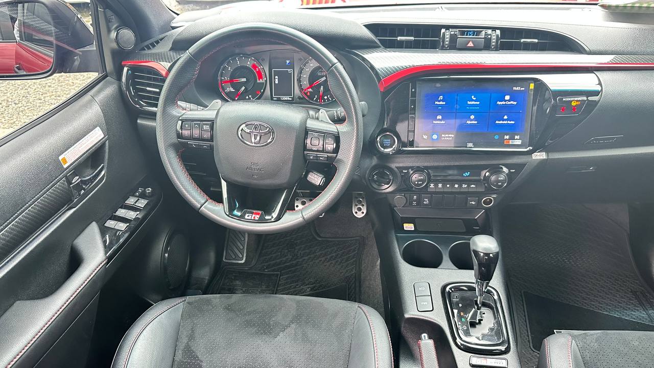TOYOTA HILUX GR-S 2.8L DIESEL 4X4 4P 5PSJ 2026