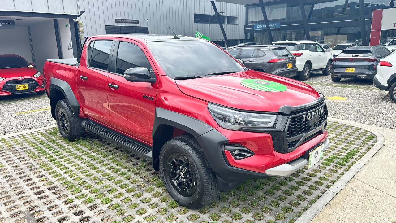 TOYOTA HILUX GR-S 2.8L DIESEL 4X4 4P 5PSJ 2026